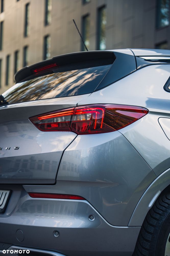 Opel Grandland X 1.2 Start/Stop Automatik Business Elegance - 8