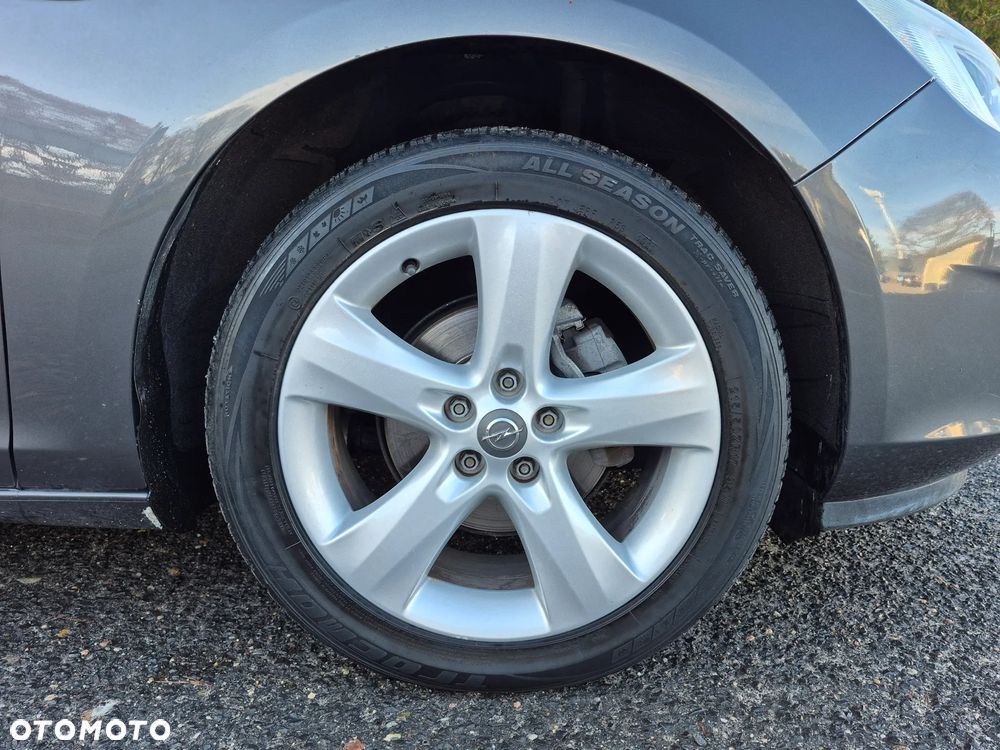 Opel Astra 1.4 Turbo Cosmo - 33