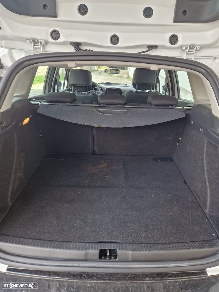 Renault Clio Sport Tourer 1.5 dCi - 9