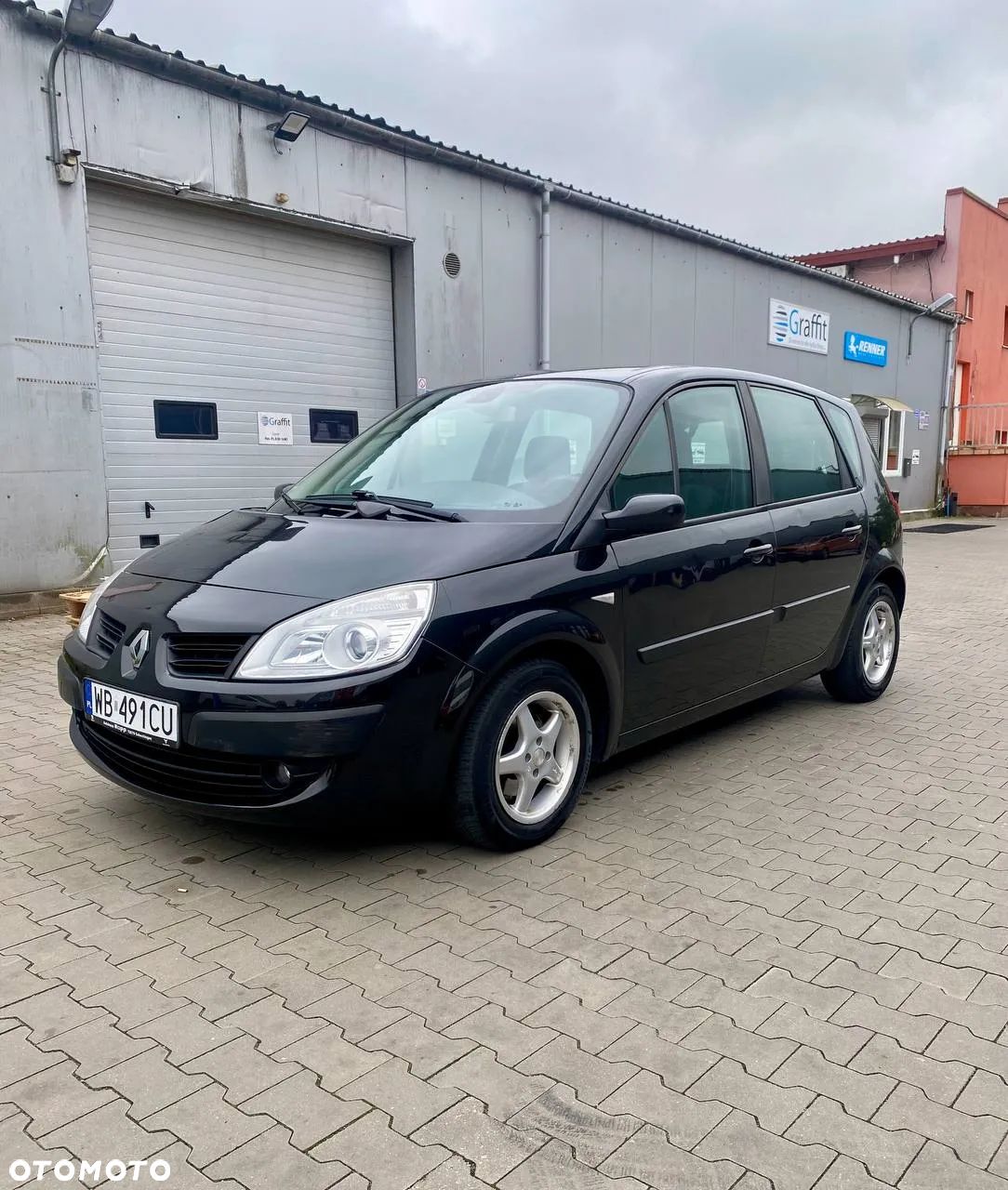 Renault Scenic 1.6 16V 110 Authentique - 1