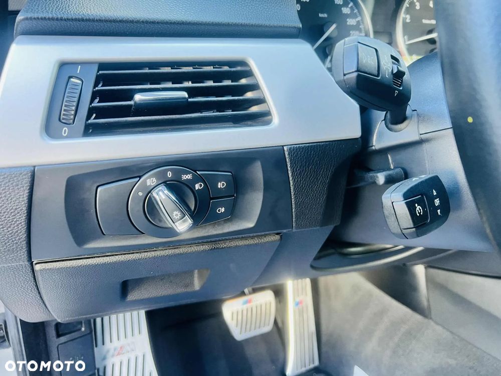BMW Seria 3 - 22