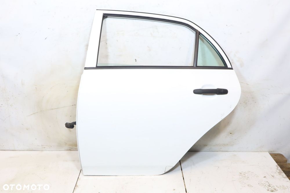 DRZWI LEWY TYŁ TOYOTA COROLLA X E15 040 SEDAN - 1