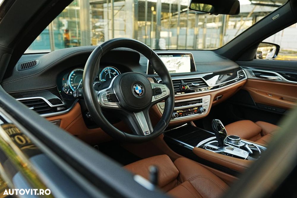 BMW Seria 7 730d xDrive - 30