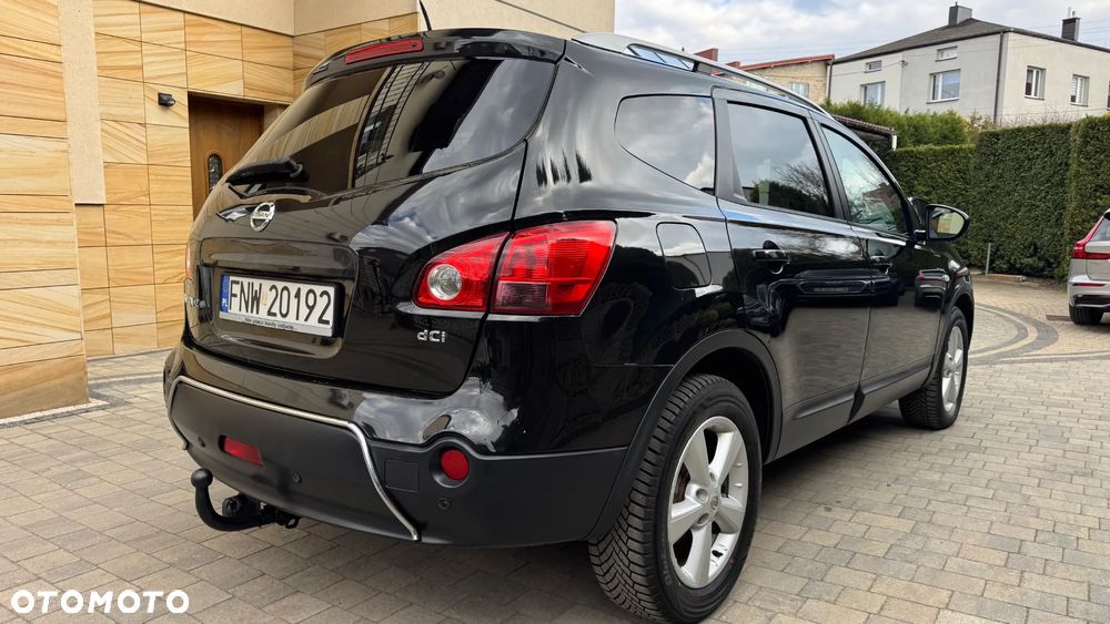 Nissan Qashqai+2 - 9