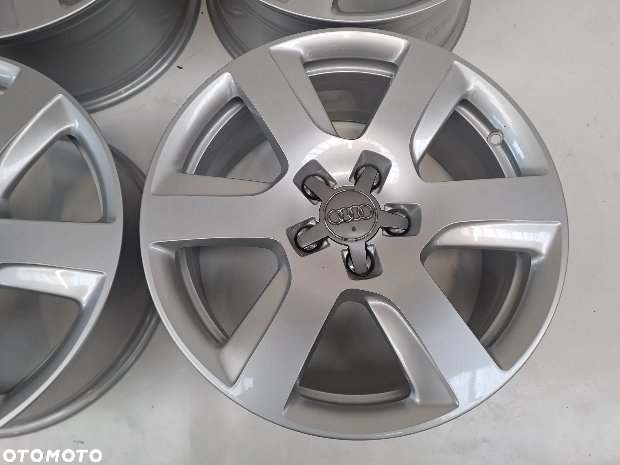 FELGI 5x112 7Jx17 CALI ET25 4G8601025H AUDI A6C7 VW Seat Skoda DEMO Komplet - 6