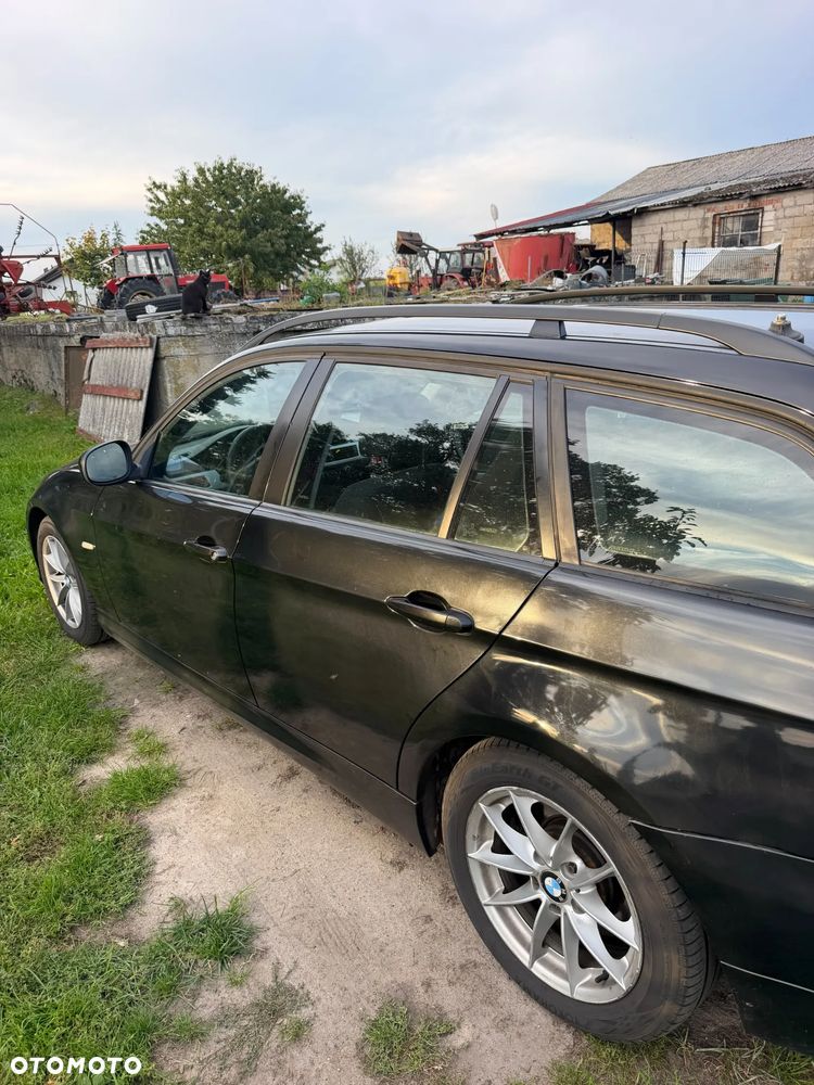 BMW Seria 3 2009 photo 3