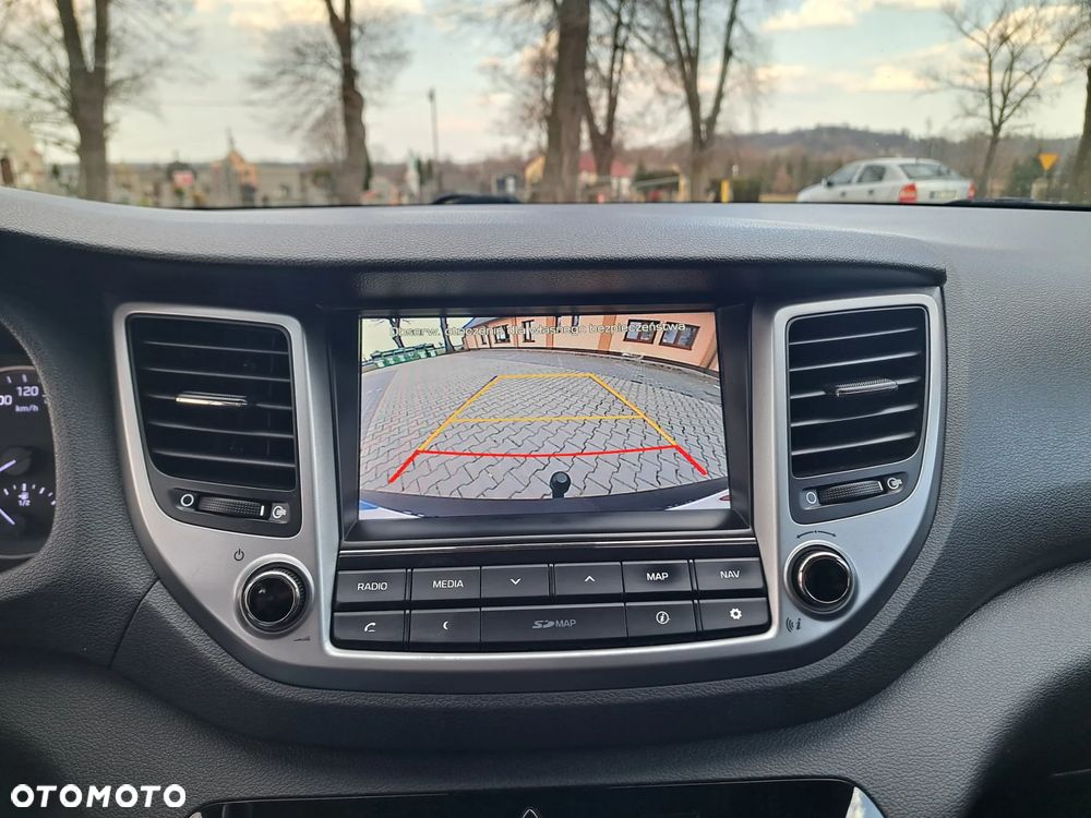 Hyundai Tucson 1.7 CRDI BlueDrive Style 2WD - 14