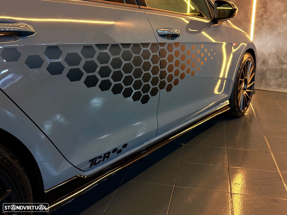 VW Golf GTI TCR 2.0 TSI OPF DSG - 13