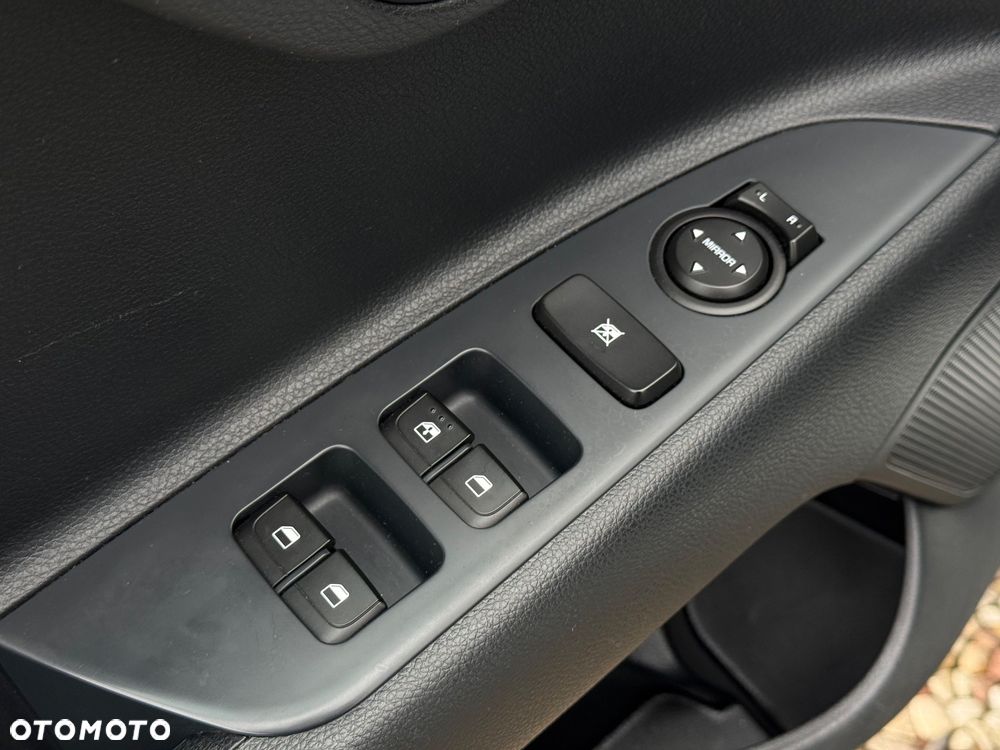 Kia Stonic 1.0 T-GDI M DCT - 26