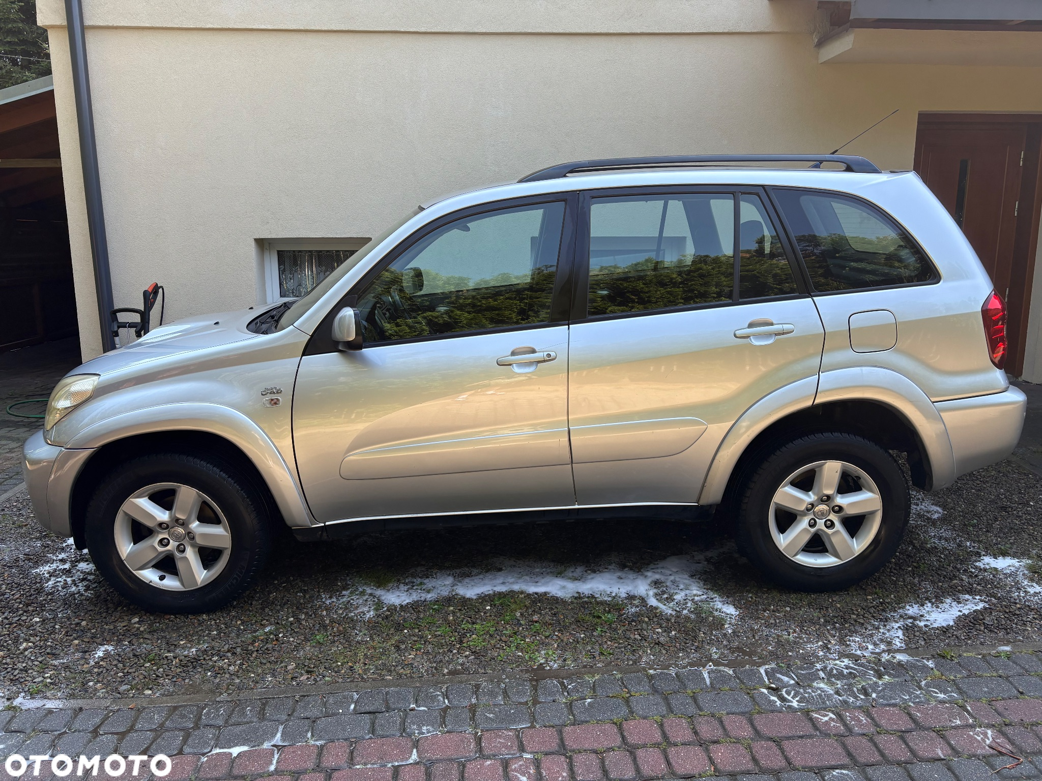 Toyota RAV4 2.0 D-4D 4x4 - 3