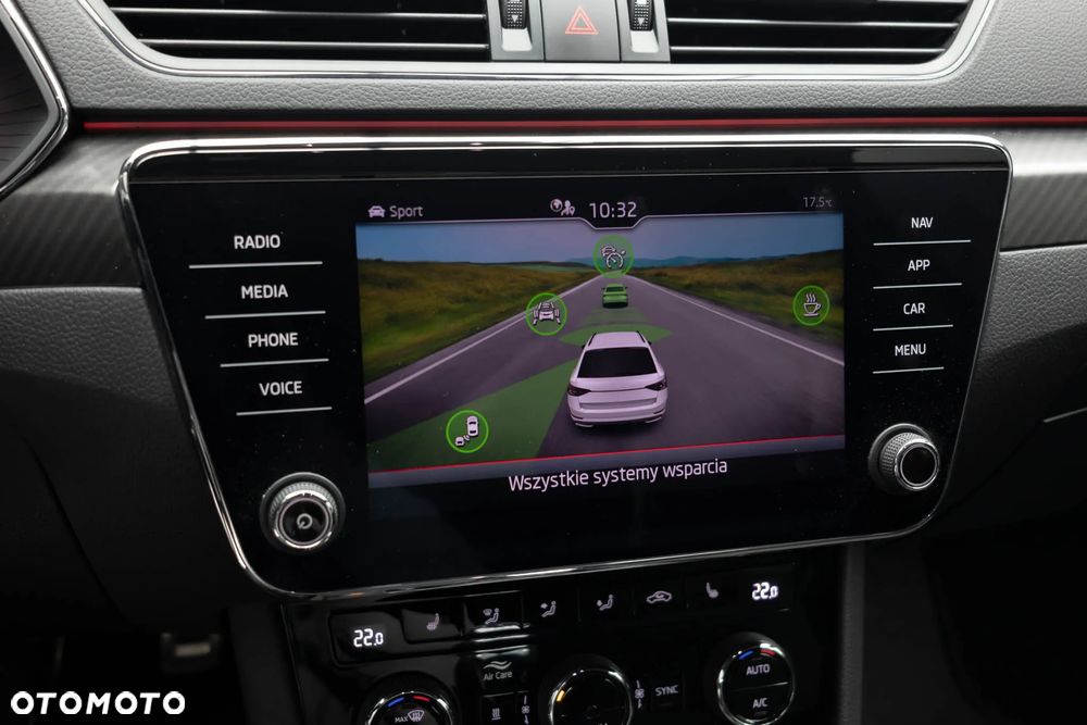 Skoda Superb 1.4 TSI Plug-In Hybrid Sportline DSG - 25