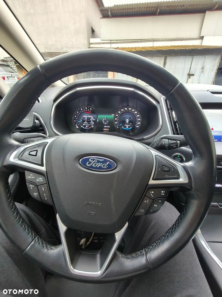 Ford S-Max 2.0 EcoBlue Titanium - 10