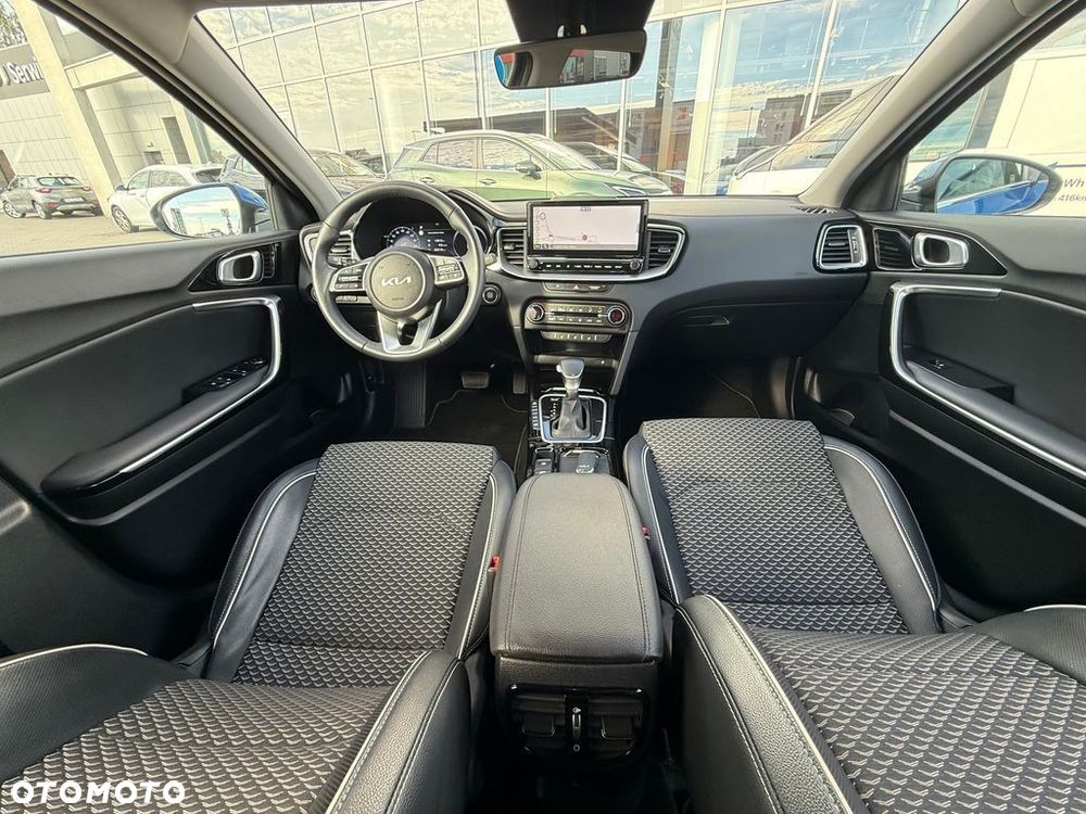 Kia Ceed 1.6 GDI PHEV Business Line DCT - 24