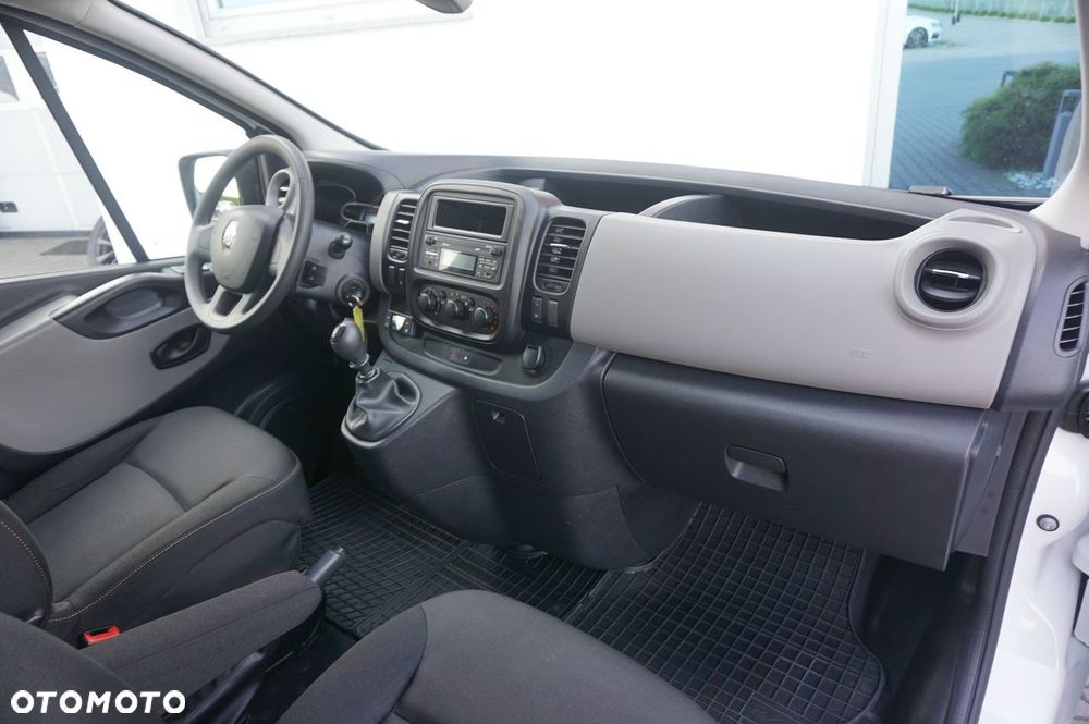 Renault TRAFIC - 5