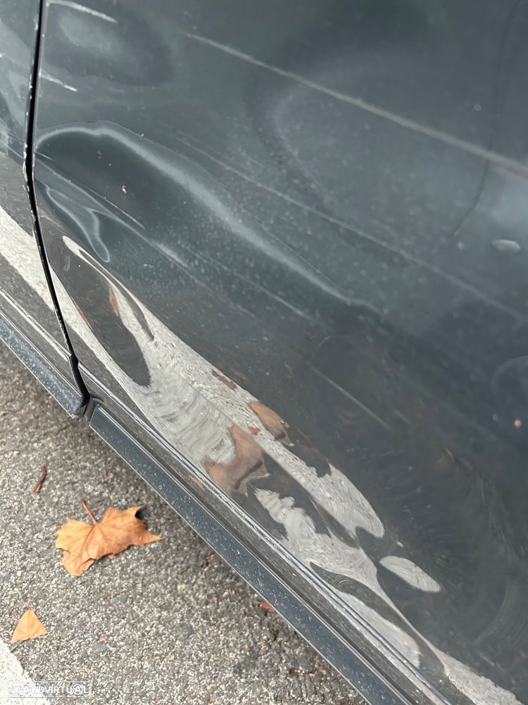 VW Sharan 2.0 TDI Highline - 17