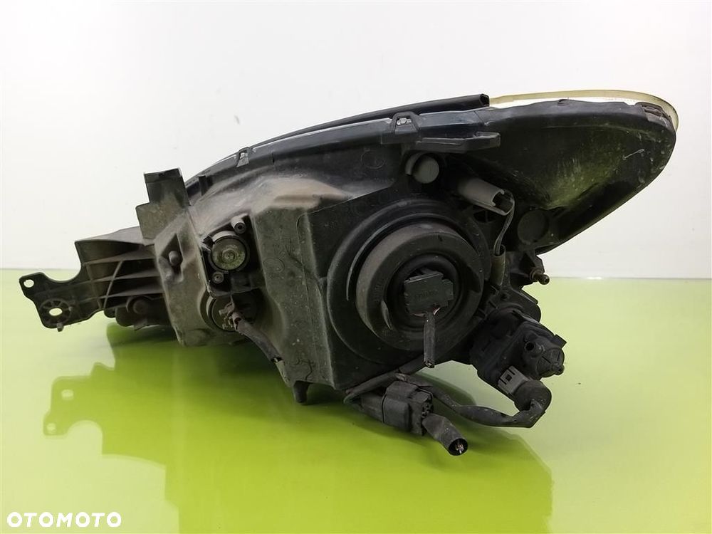 Reflektor lampa przód prawa Mitsubishi Lancer VII 2003-2011 P3524 - 3