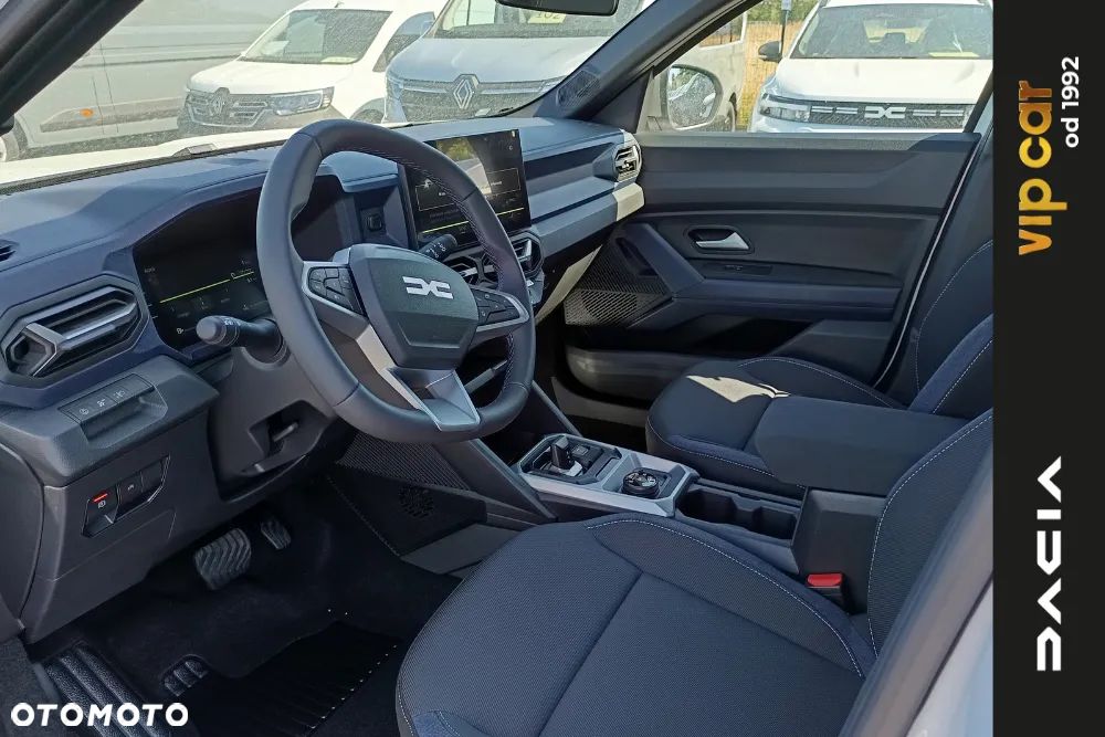 Dacia Bigster 1.2 TCe Hybrid-G 150 Expression 4x4 - 8
