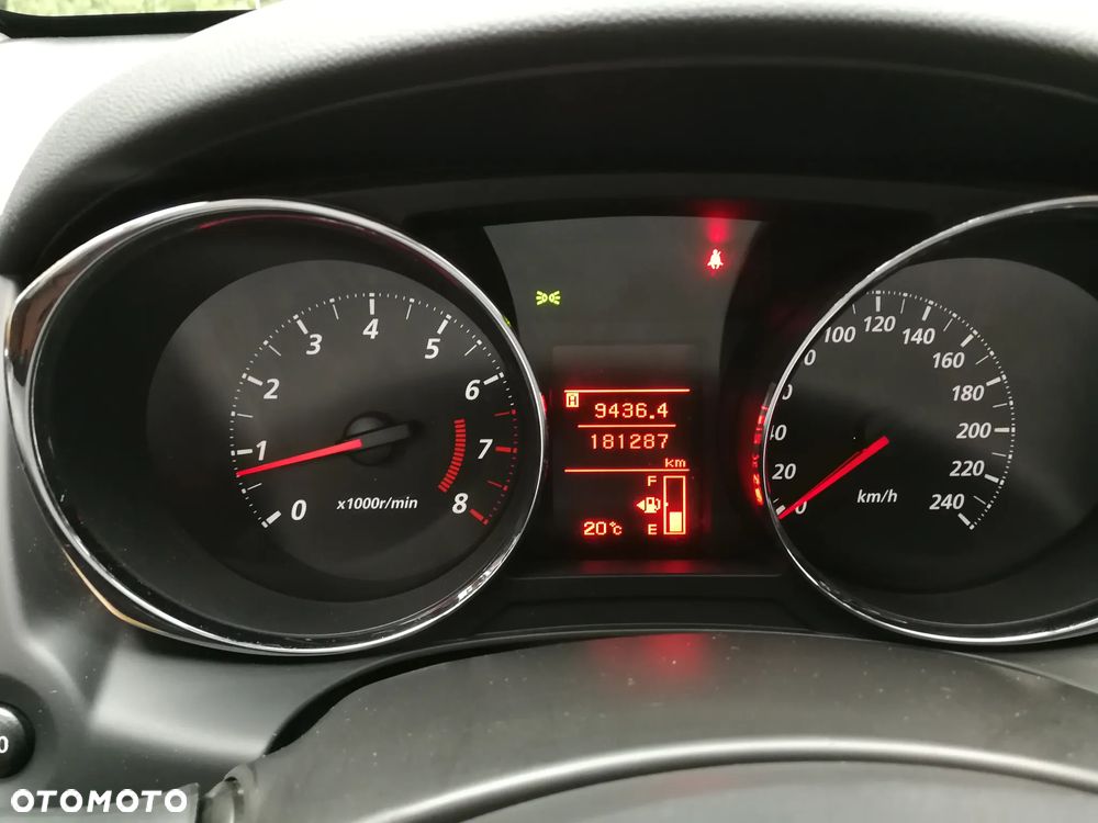 Mitsubishi ASX - 16