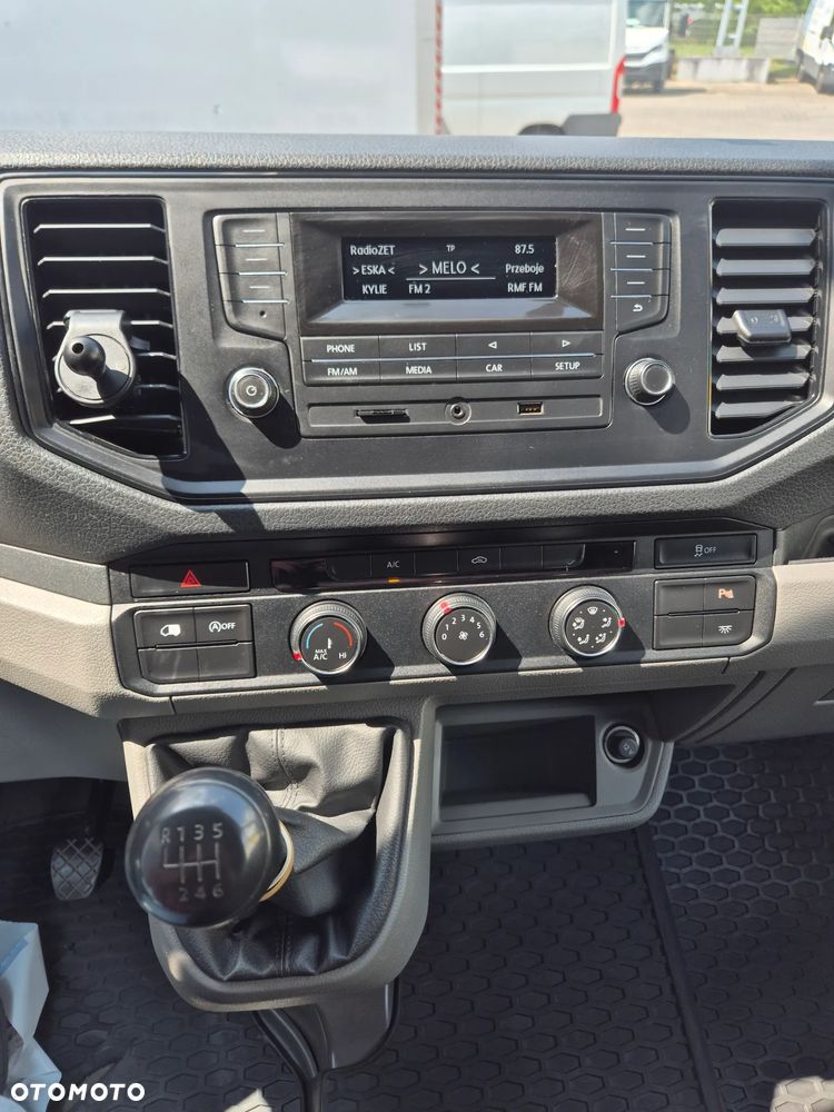 Volkswagen CRAFTER (32917) - 13