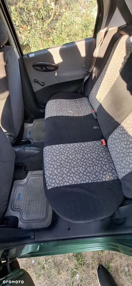 Fiat Punto - 13