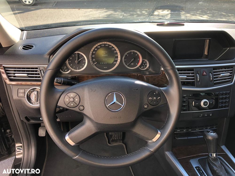 Mercedes-Benz E 220 CDI BlueEfficiency Aut. - 2
