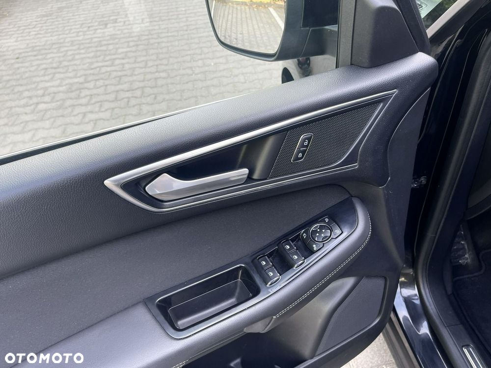 Ford S-Max - 19