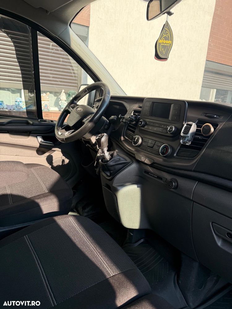Ford Transit Custom - 13