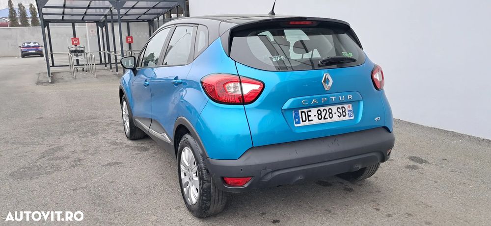 Renault Captur - 16