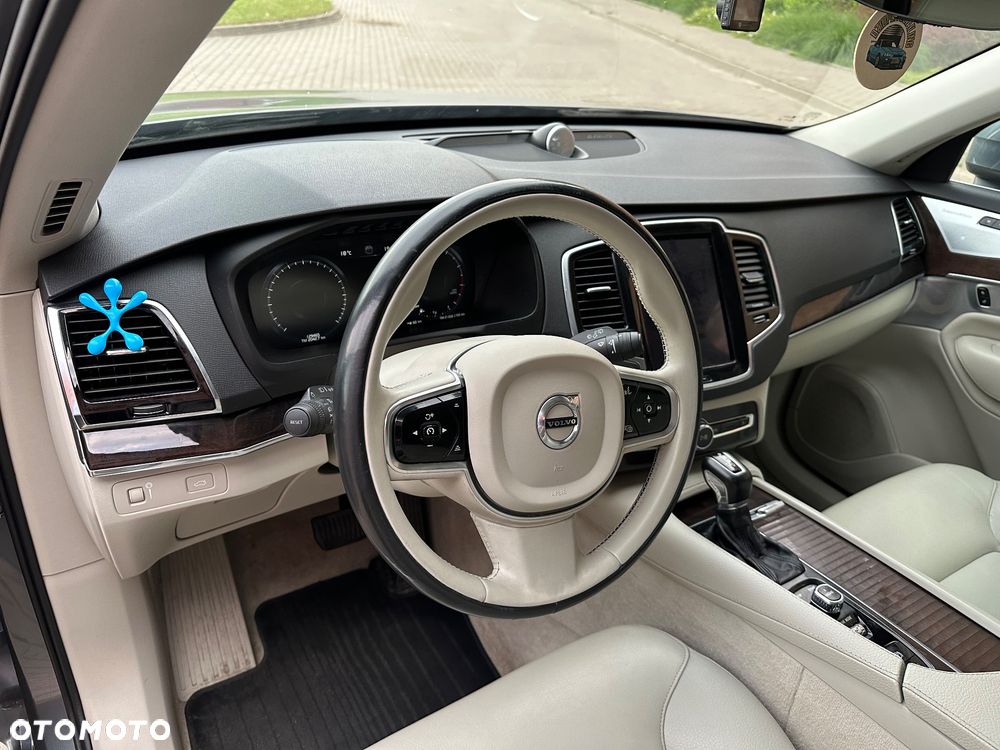 Volvo XC 90 T6 AWD Momentum 7os - 14
