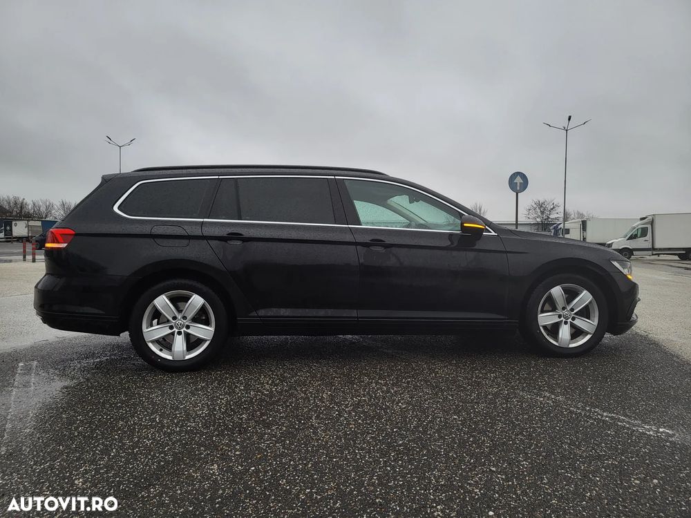 Volkswagen Passat Variant 2.0 TDI Comfortline - 9