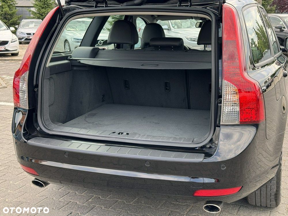 Volvo V50 DPF D3 Summum - 27