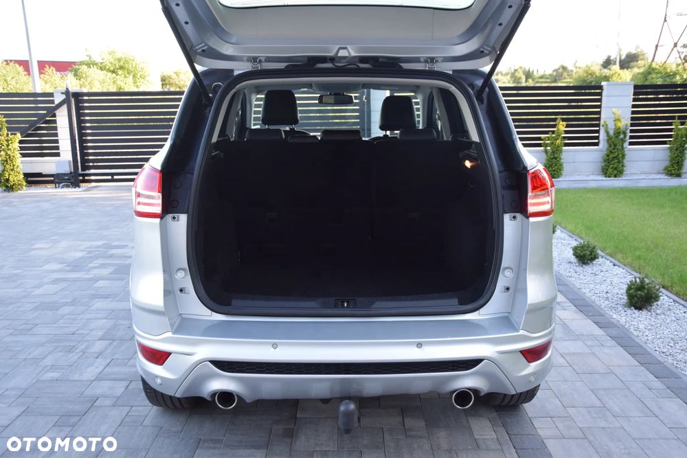 Ford Kuga 2.0 TDCi 4WD Titanium - 17
