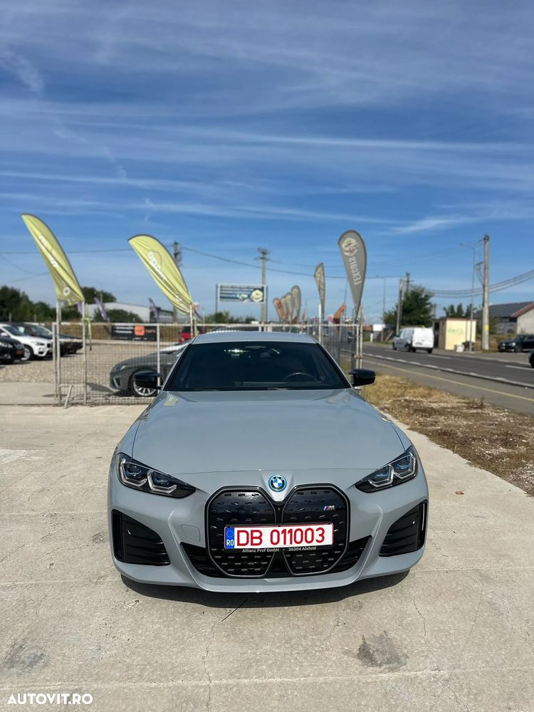 BMW i4 - 2