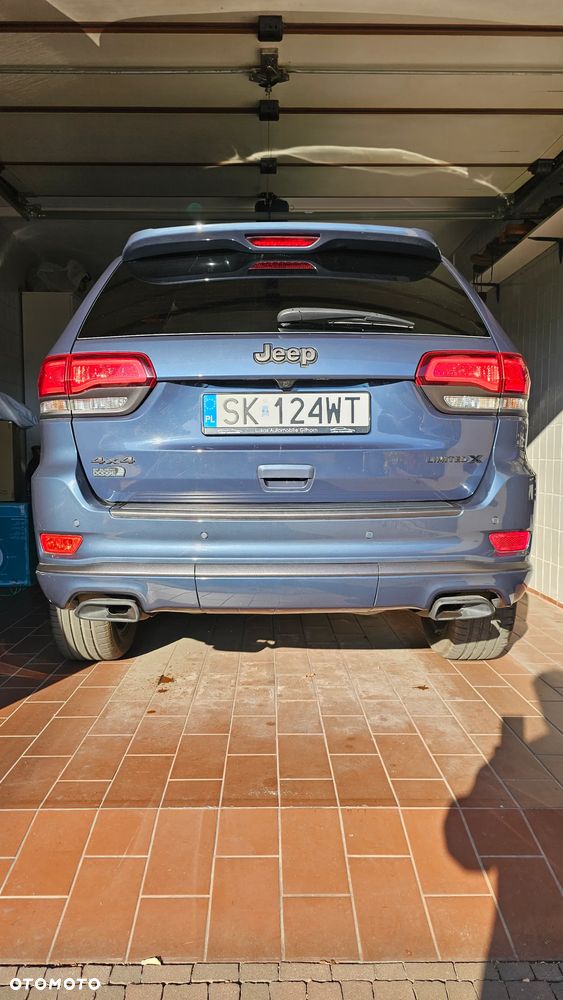 Jeep Grand Cherokee - 11