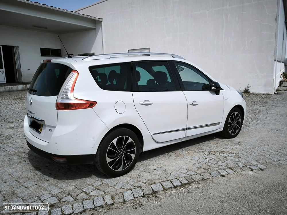 Renault Grand Scénic 1.6 dCi Bose Edition SS - 6