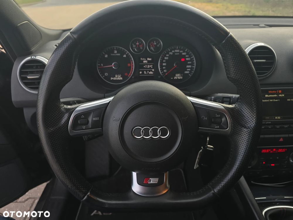 Audi A3 Sportback 2.0 TDI DPF S line Sportpaket plus - 9