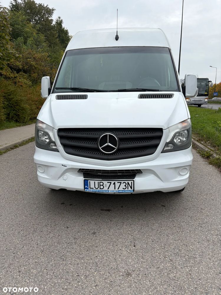 Mercedes-Benz Sprinter - 4