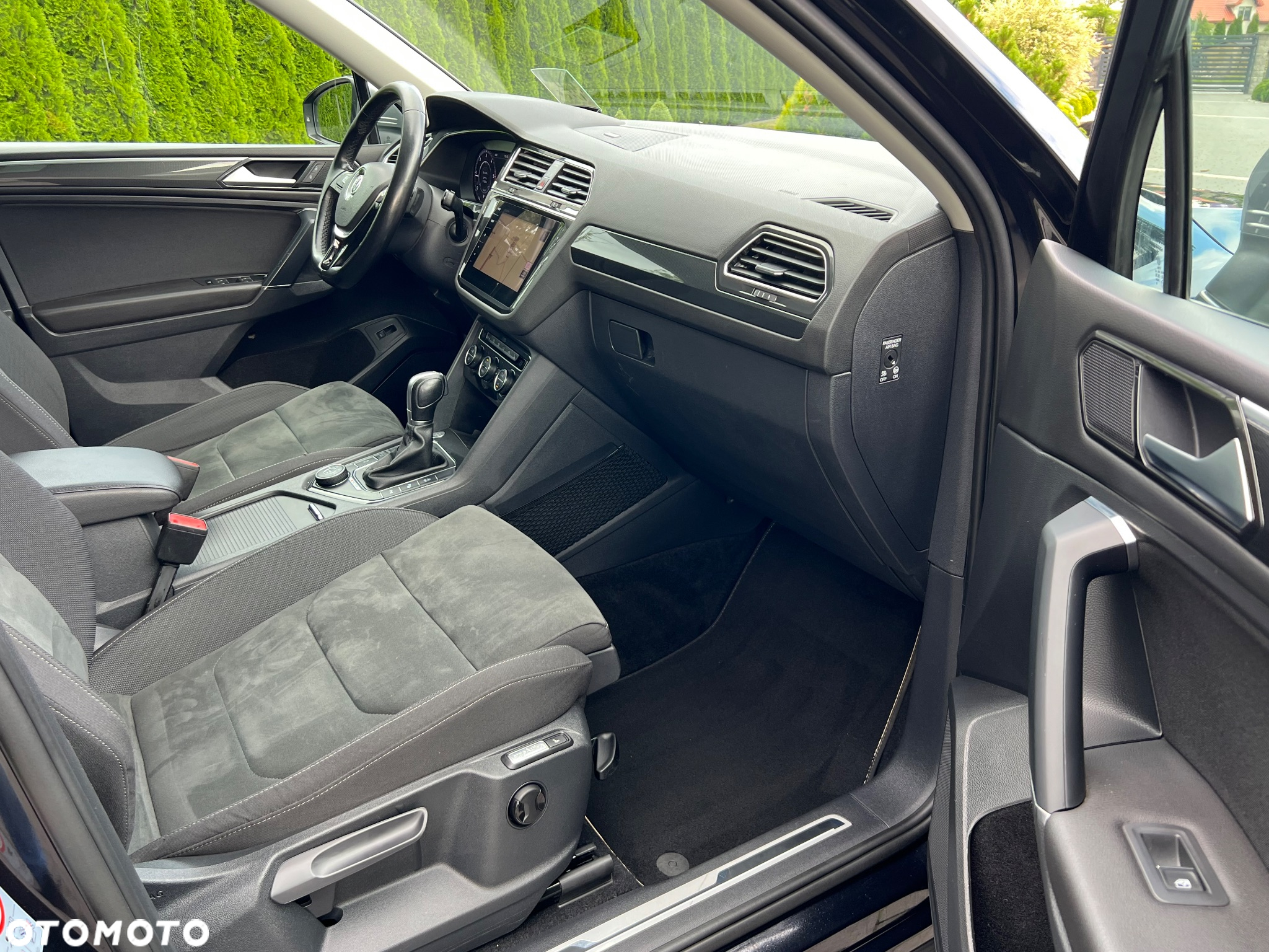 Volkswagen Tiguan Allspace 2.0 TDI 4Mot SCR Highline DSG 7os - 28