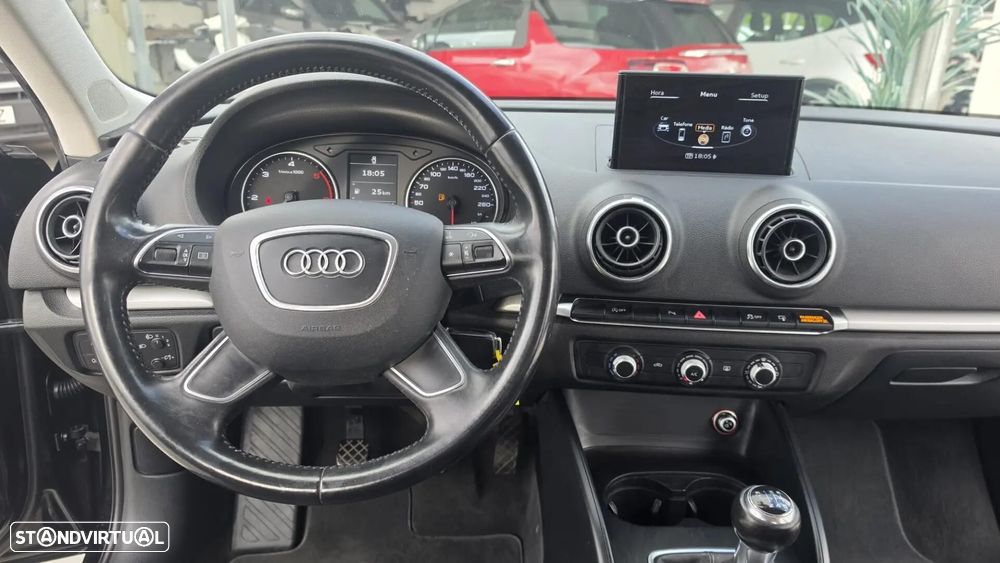 Audi A3 Sportback 1.6 TDI Advance - 7