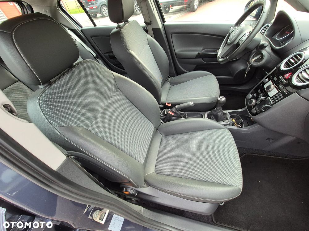 Opel Corsa 1.4 16V Navi - 11