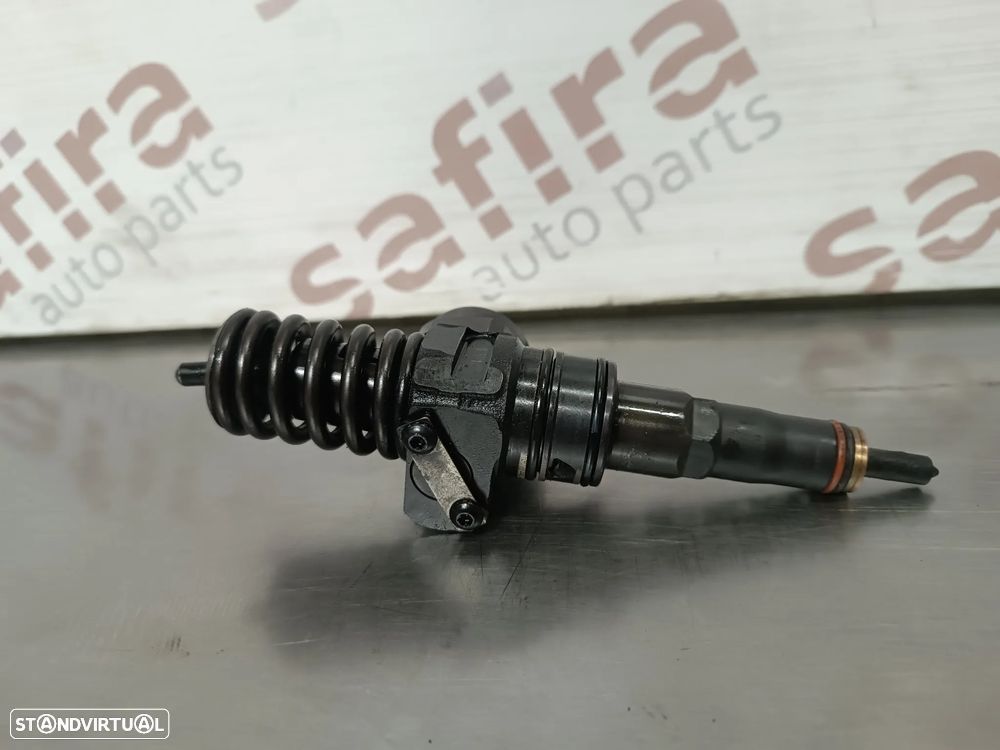 INJECTOR / INJETOR VOLKSWAGEN GOLF IV / BORA / AUDI A3 A4 / SEAT LEON 12.9TDI 115CV 038130173F 0414720007 - 2