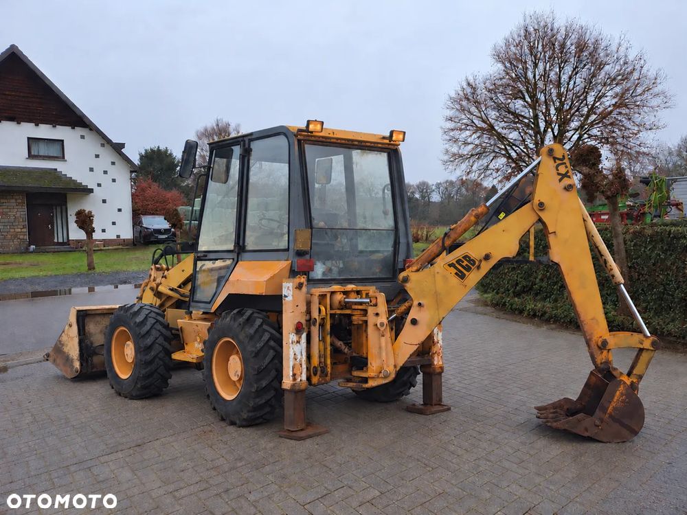 JCB 2 CX - 4