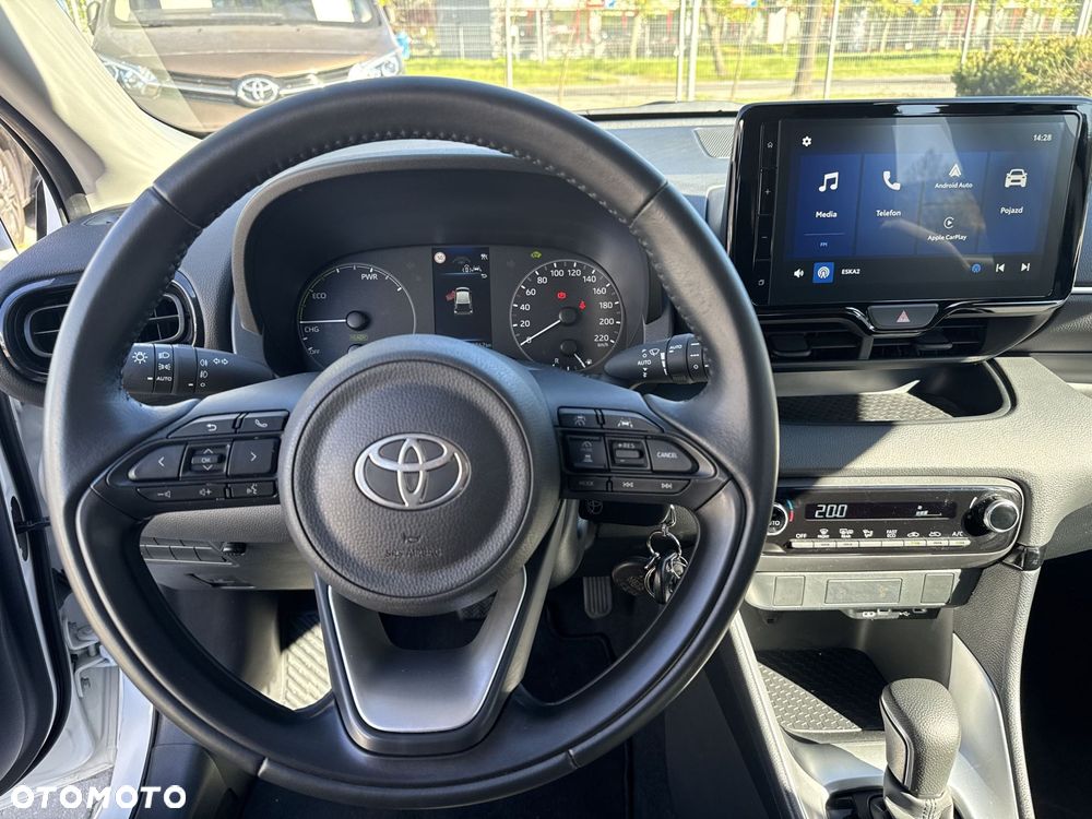 Toyota Yaris - 15