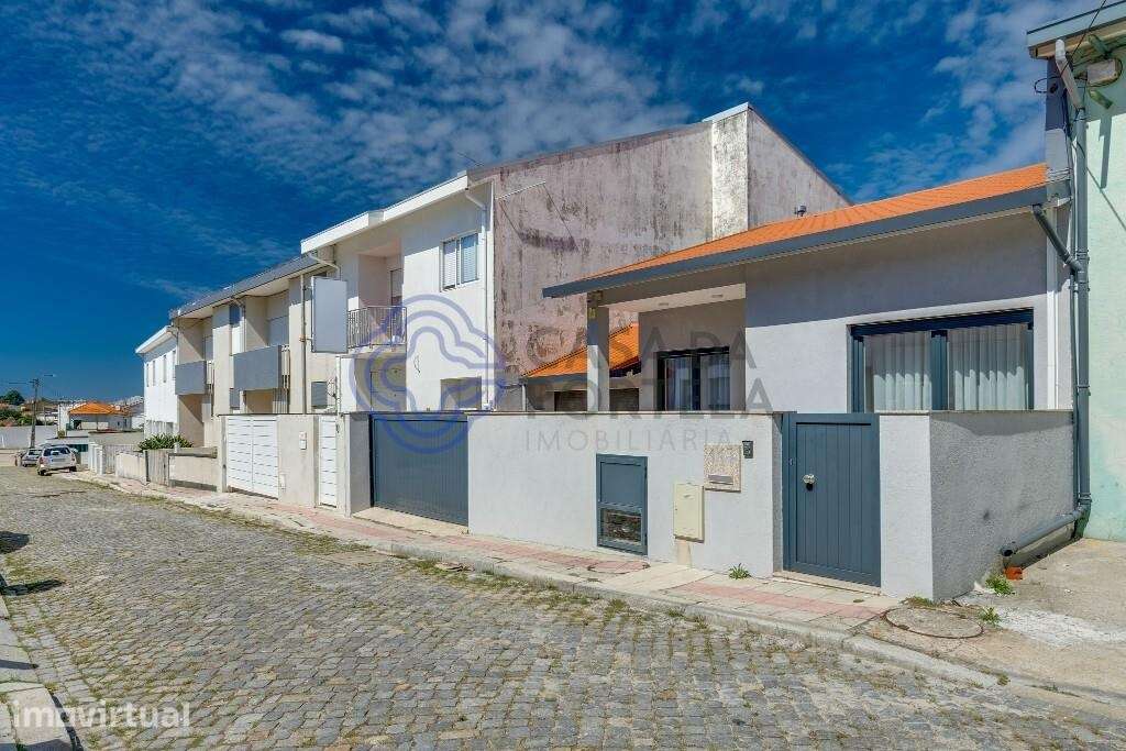 Moradia T3 Térrea Renovada em Perafita - Grande imagem: 3/51