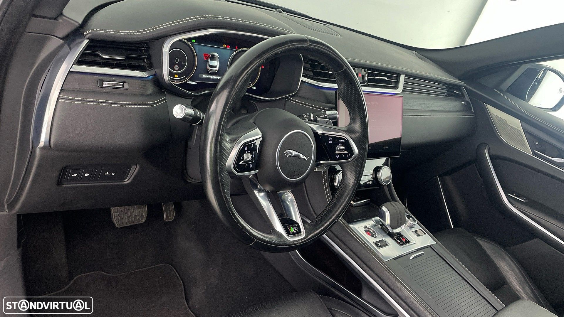 Jaguar F-Pace 2.0 P400e AWD R-Dynamic Black - 30