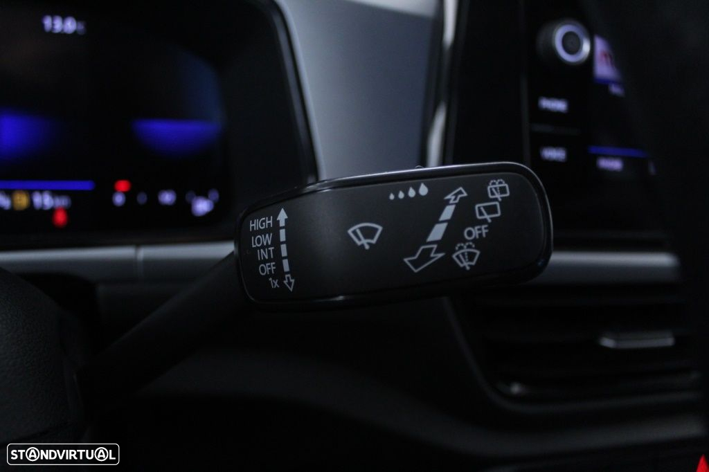 VW T-Roc 1.0 TSI Life - 25