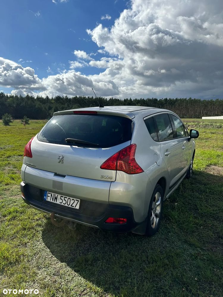 Peugeot 3008 2.0 HDi Allure - 8