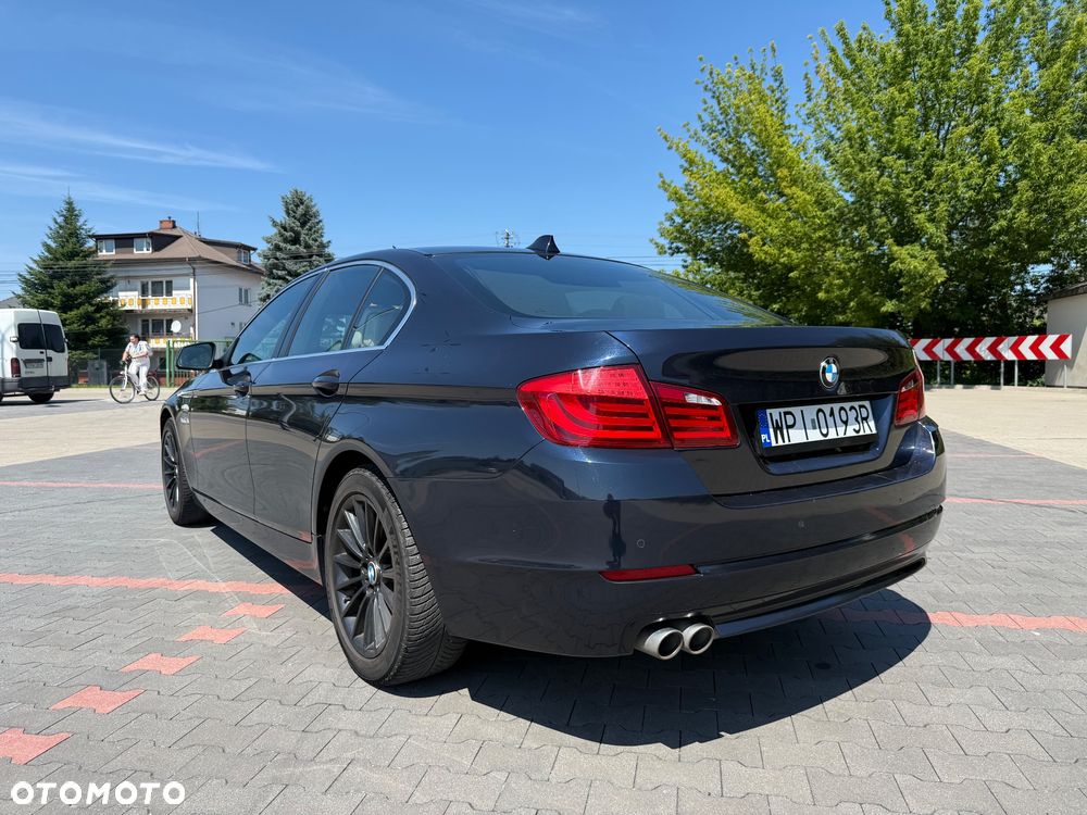 BMW Seria 5 520d - 11