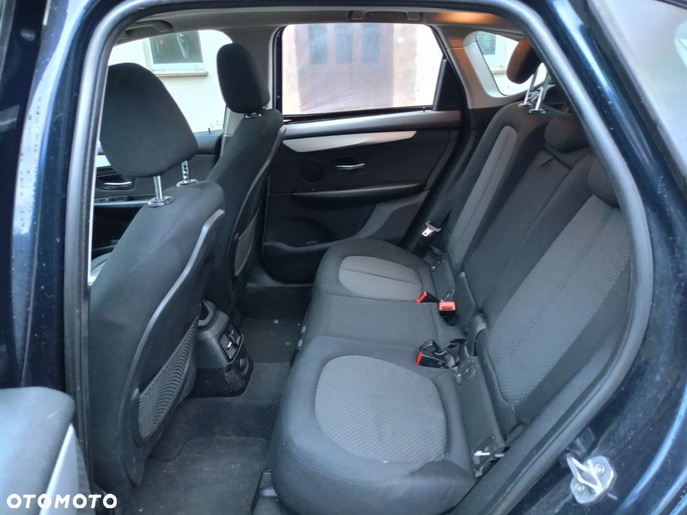 BMW Seria 2 218d Active Tourer Advantage - 11