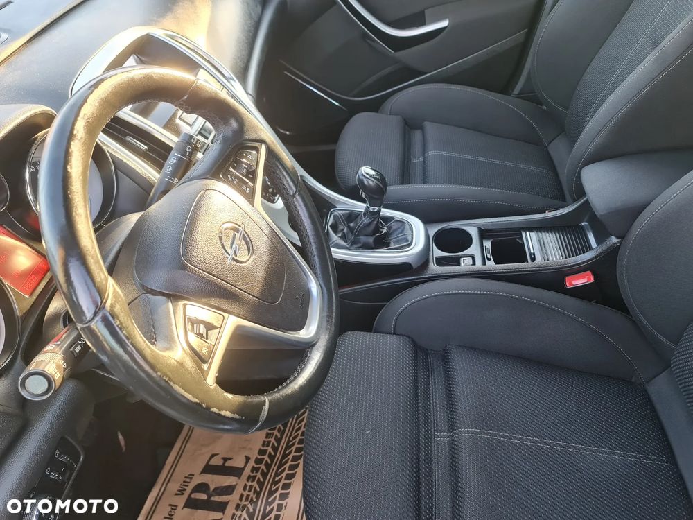 Opel Astra 1.7 CDTI - 12